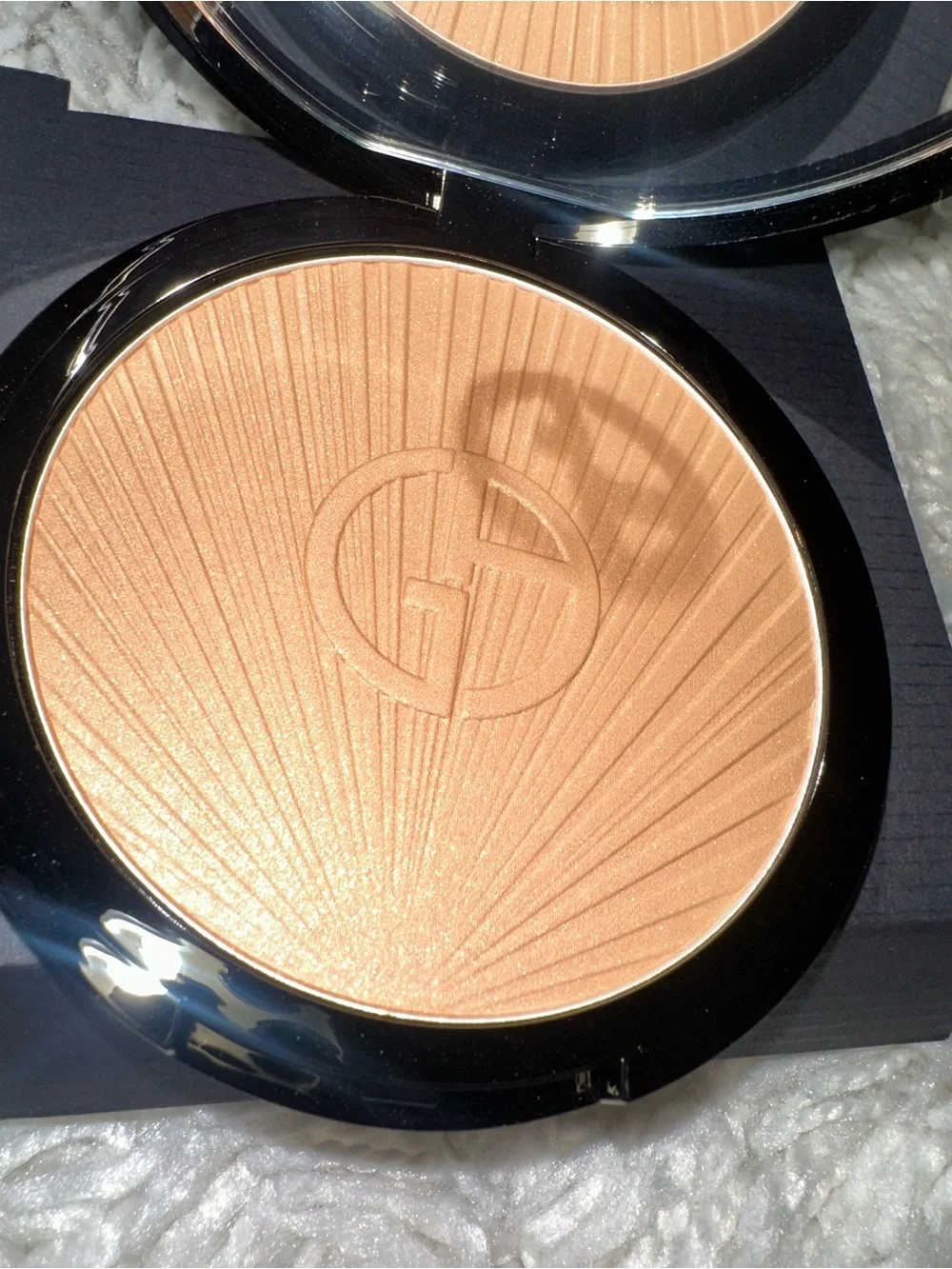 Giorgio Armani Luminous Silk Creamy Bronzing Powder